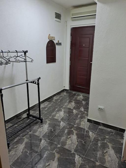 Enjoy Traveling Apartment Тузла Екстериор снимка