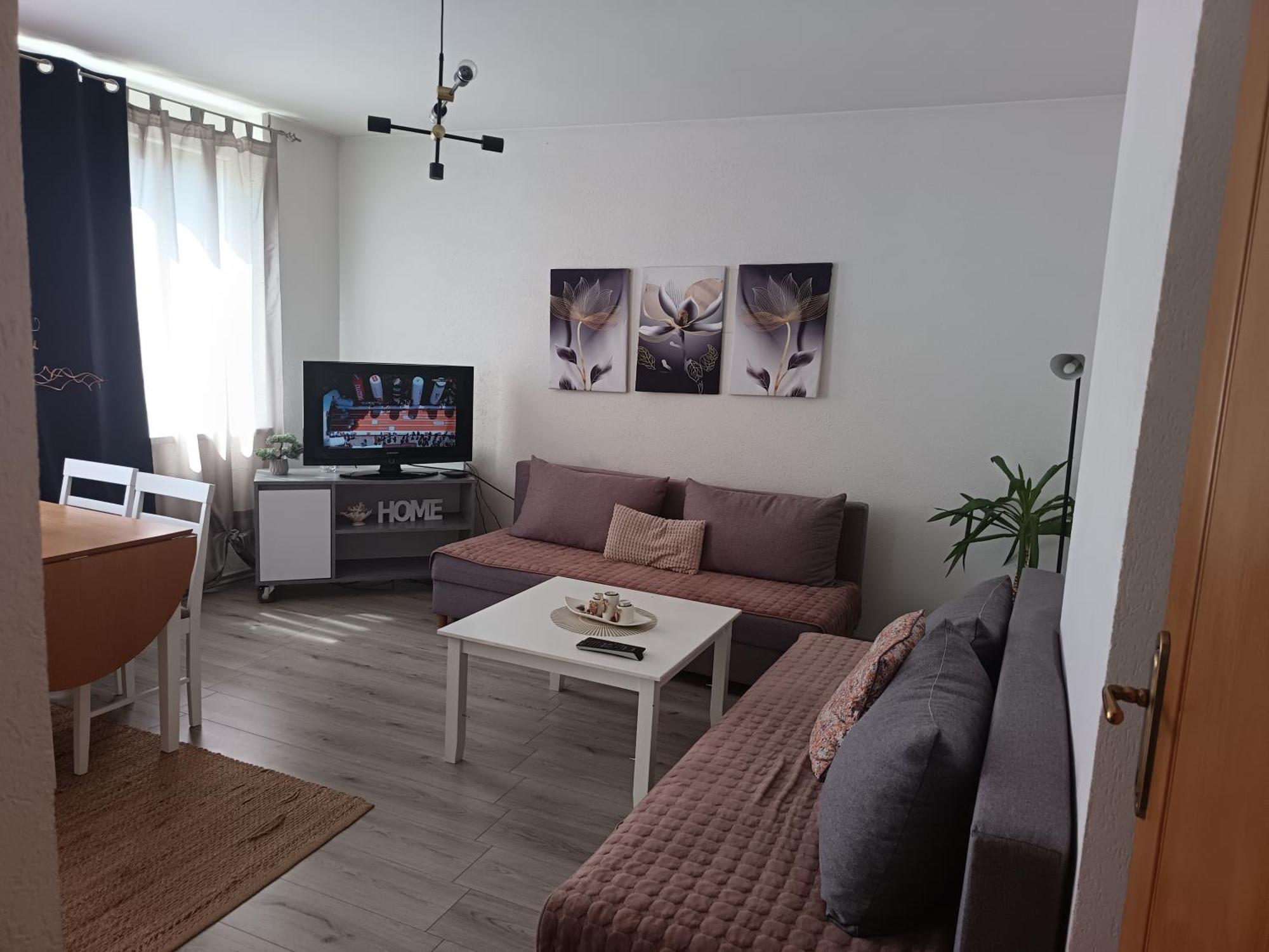 Enjoy Traveling Apartment Тузла Екстериор снимка